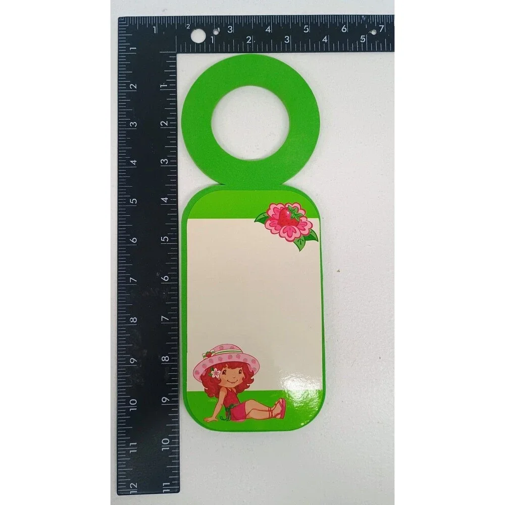 2008 Toybox Unlimited STRAWBERRY SHORTCAKE My Room Doorknob Hanger - Picture 3 of 3